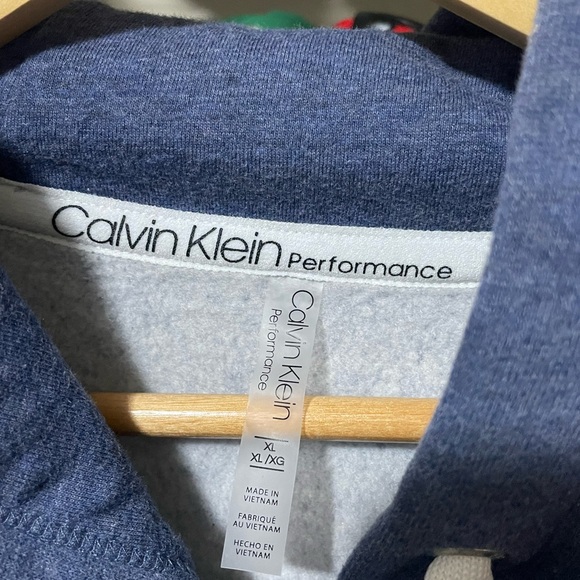 Calvin Klein Performance Hoodie 🔥 - Picture 5 of 5